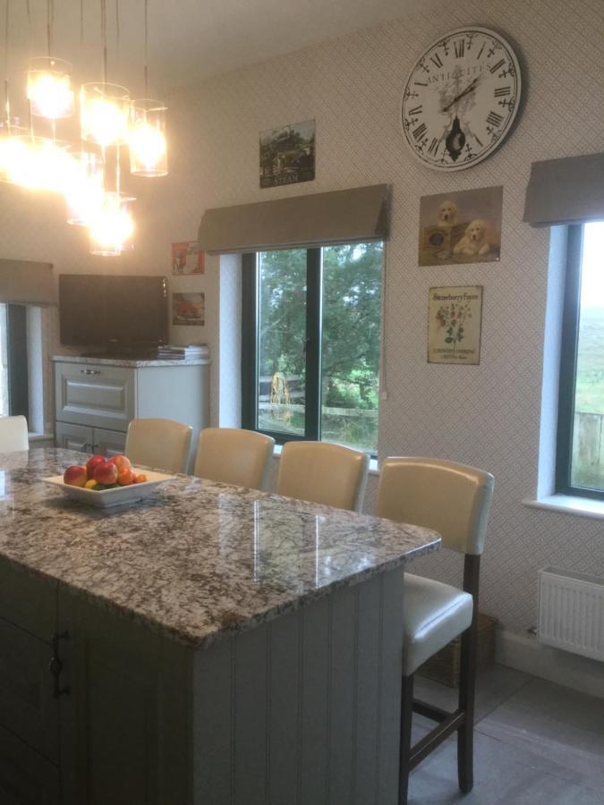 Tullybeggs B&B クリフデン エクステリア 写真