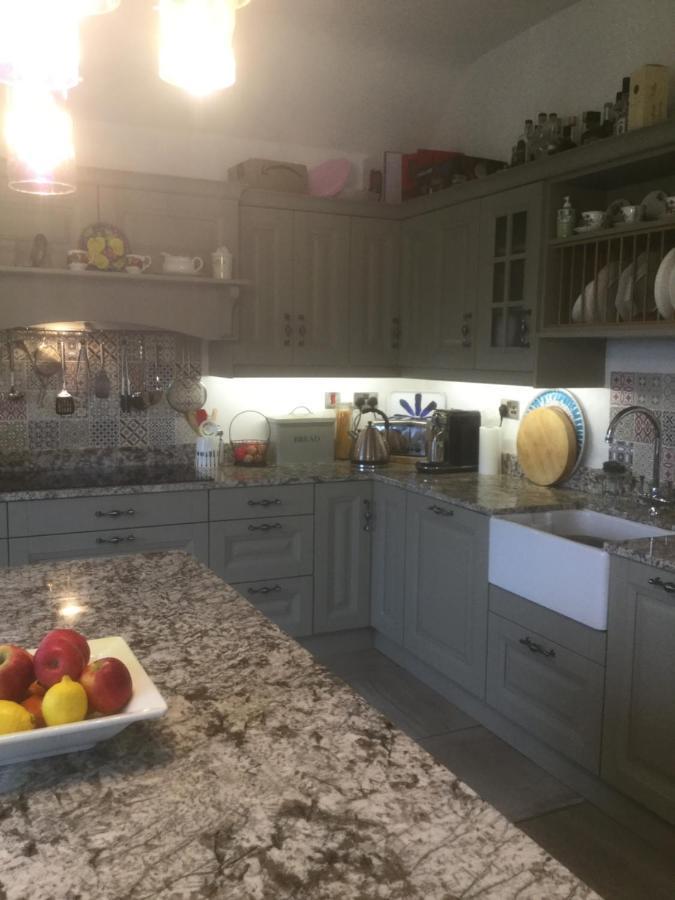 Tullybeggs B&B クリフデン エクステリア 写真